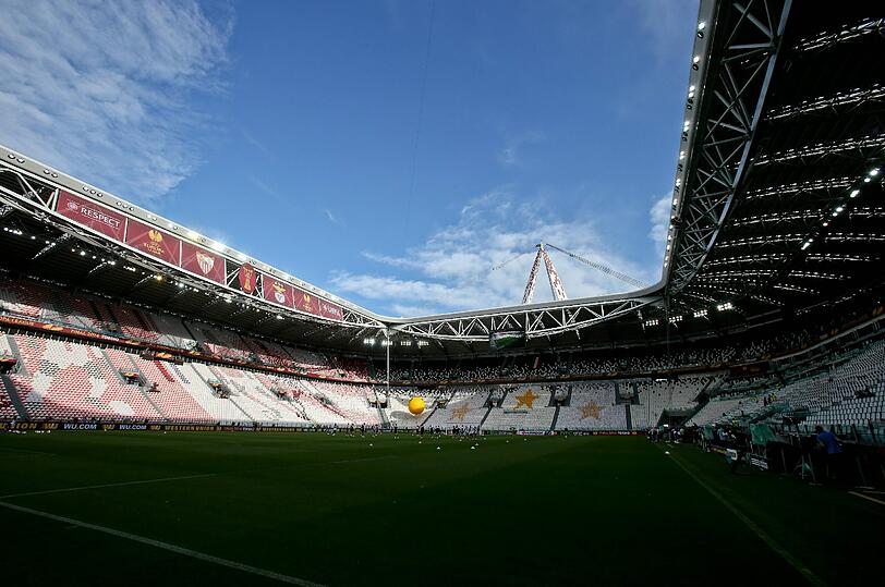 Platz 10 - Juventus Stadium in Turin: Vor fünf Jahren löste die hochmoderne Arena das legendäre Delle Alpi ab. Letzteres wurde vor dem Bau komplett abgerissen.