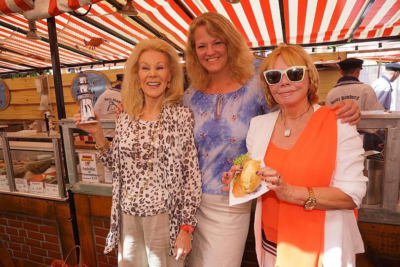 Birgit Bergen, Holde Holler, Simone Petrov.