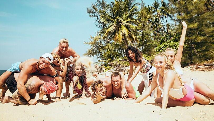 Das sind die Teilnehmer der ersten Staffel von "Kampf der Realitystars - Schiffbruch am Traumstrand" Das sind die Teilnehmer der ersten Staffel von "Kampf der Realitystars - Schiffbruch am Traumstrand"