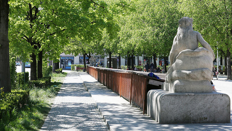 Der Brunnen am Orleansplatz.