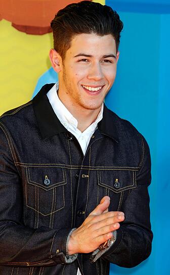 ... Nick Jonas zusammen!