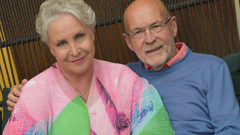 Katerina Jacob und ihr Partner Jochen Neumann im Jahr 2024. Katerina Jacob und ihr Partner Jochen Neumann im Jahr 2024.