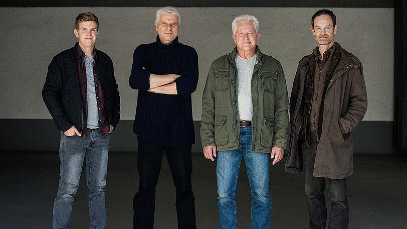 Ferdinand Hofer, Udo Wachtveitl, Miroslav Nemec und Jörg Hartmann im zweiten Teil der "Tatort"-Doppelfolge "In der Familie" (v.l.n.r.).