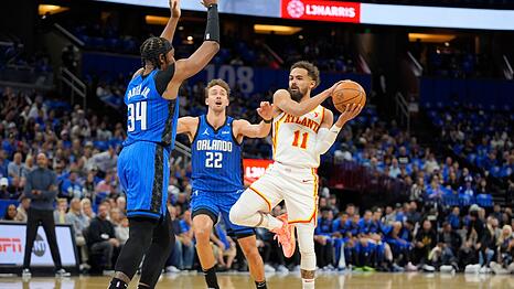 Die Orlando Magic um Franz Wagner (M.) treffen nun auf die Boston Celtics.