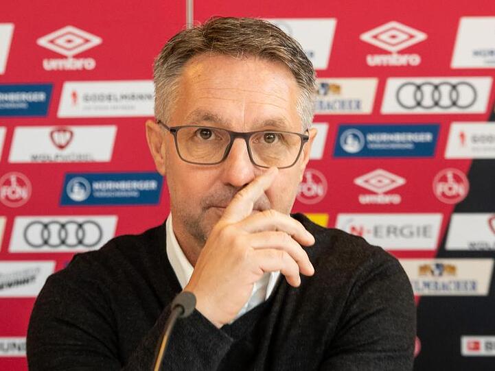 1. FC Nürnbergs Trainer Damir Canadi. Foto: Daniel Karmann/Archivbild