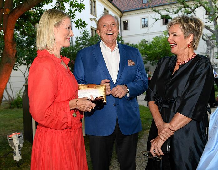 Gute Laune bei Monika Gruber, Alfons Schuhbeck und Gloria Fürstin von Thurn und Taxis
