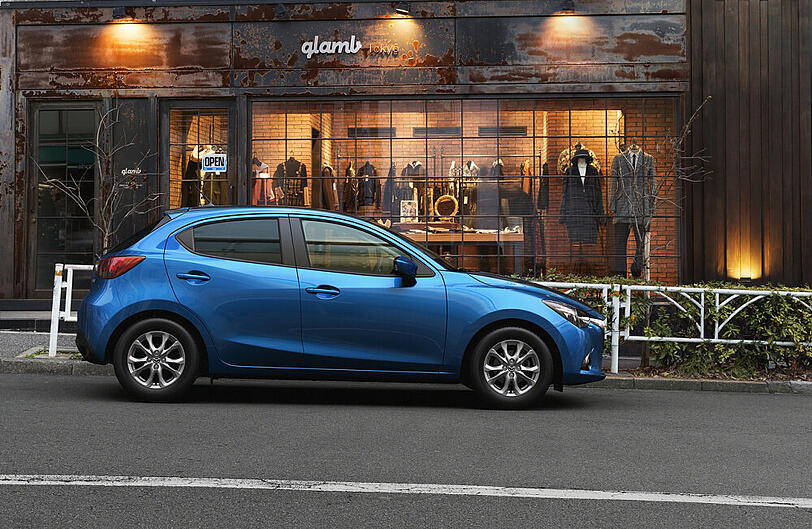 Der Mazda2 hat außen und innen kräftig gewonnen.