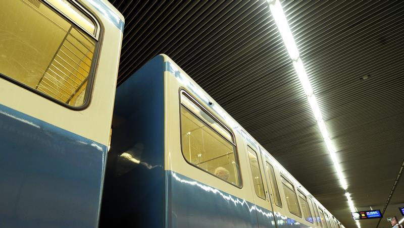 Mit 21 neuen sechsteiligen Gliederzügen mit insgesamt 126 Wagen wird die Münchner U-Bahn ausgestattet Mit 21 neuen sechsteiligen Gliederzügen mit insgesamt 126 Wagen wird die Münchner U-Bahn ausgestattet