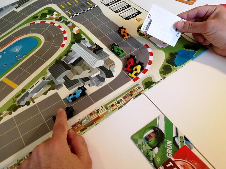 Die Neuauflage des Klassikers Top Race ist nicht nur etwas für Formel-1-Fans: Downforce.