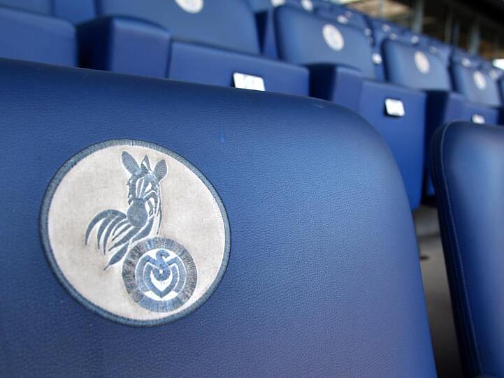 Als Tabellenführer der 3. Liga kann der MSV Duisburg im Falle eines Abbruchs der Saison mit dem Aufstieg rechnen.
