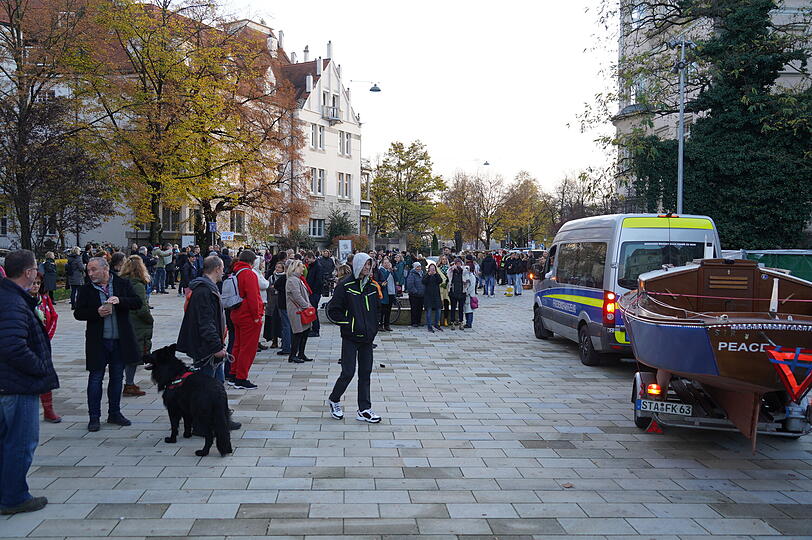 Bilder von der Demo am Paulsplatz.