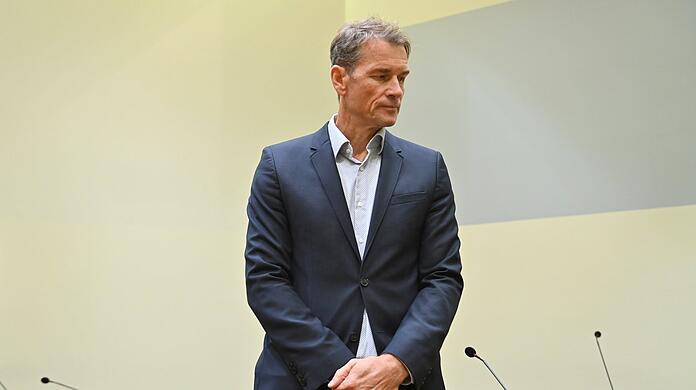 Ex-Nationaltorhüter Jens Lehmann während des "Kettensägen-Prozess" im Oktober 2024 vor dem Landgericht (Archivbild).