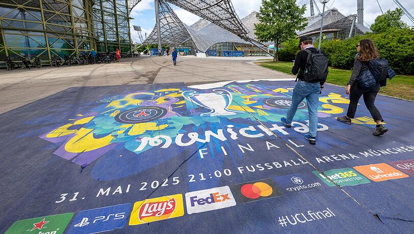 23.000 Fans haben in der Fanzone im Olympiapark Platz.