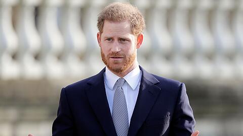 Prinz Harry verspricht dem Publikum: "Niemand kennt die ganze Wahrheit. Wir kennen die ganze Wahrheit."