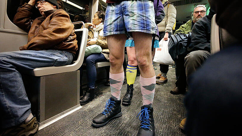 Berlin, London, Prag, New York: Auf der ganzen Welt fuhr man am Sonntag ohne Hose in der U-Bahn. Die Bilder der globalen Aktion.
