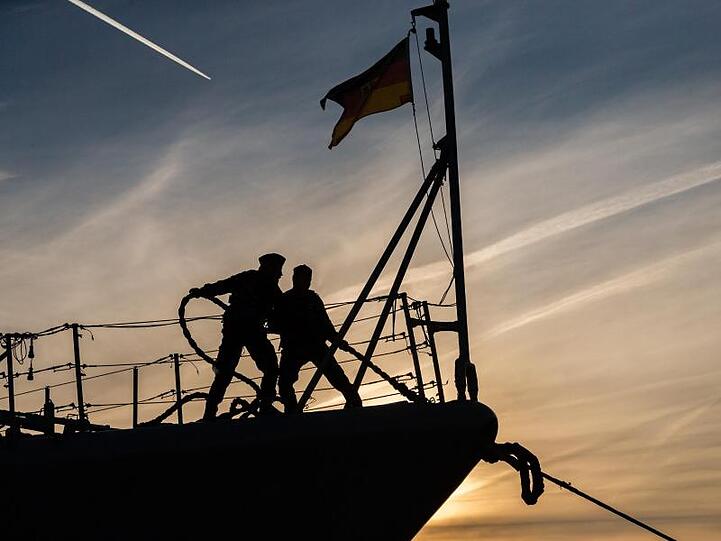 In den den Augen vieler Soldaten steckt hinter vielen Problemen das "Bürokratiemonster Bundeswehr".