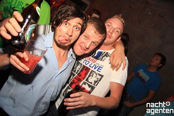"All Night Long &hellip;" im Harry Klein (Freitag, 30.09.11). Noch mehr Fotos gibt es hier www.nachtagenten.de.