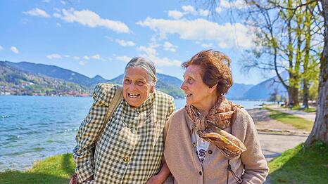 Man braucht auch eine "leistungsf&auml;hige betriebliche und private Altersvorsorge", um den Lebensstandard im Alter zu halten, sagt Professorin Marlene Haupt.