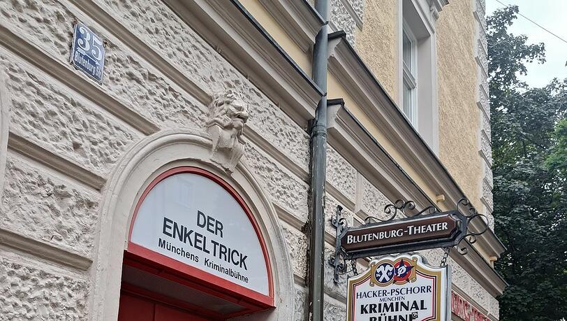 Altes Haus, immer neue Spannung: das Blutenburg-Theater. Altes Haus, immer neue Spannung: das Blutenburg-Theater.