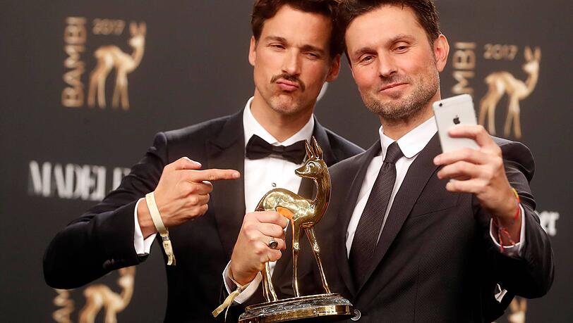 Simon Verhoeven (re.) und Florian David Fitz beim Bambi 2017.