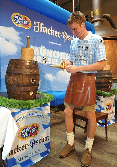 Die Bilder von der Wiesn-Olympiade der Löwen.