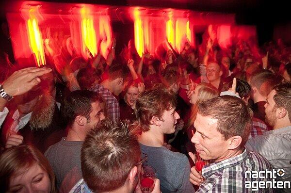Der Milcbar Freitag (Freitag 09.12.2011). Noch mehr Fotos sehen sie unter: www.nachtagenten.de.