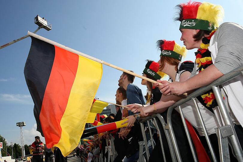 So feierten die Fans den 1:0-Sieg der Nationalmannschaft beim Public Viewing.