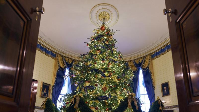 Üppig geschmückt: der offizielle Weihnachtsbaum des Weißen Hauses. Üppig geschmückt: der offizielle Weihnachtsbaum des Weißen Hauses.