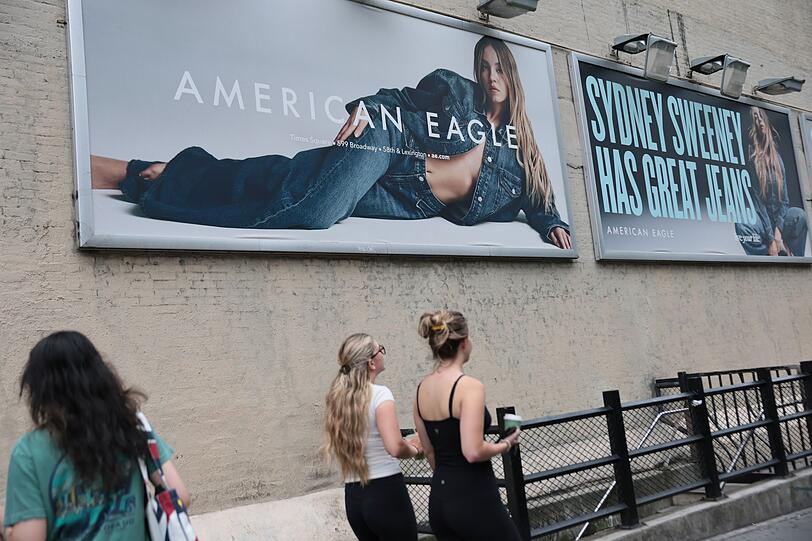Eine Jeans-Werbung mit Sydney Sweeney erregte 2025 in den USA die Gemüter. Eine Jeans-Werbung mit Sydney Sweeney erregte 2025 in den USA die Gemüter.
