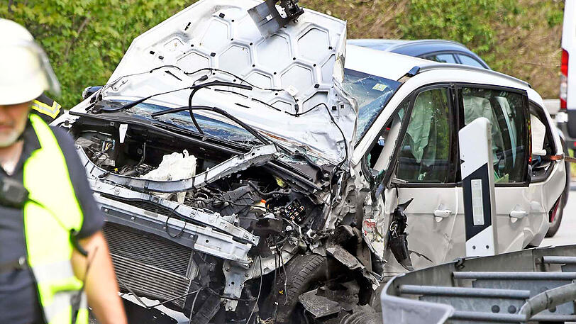 Der Ford-Fahrer überstand den Stunt nur leicht verletzt.