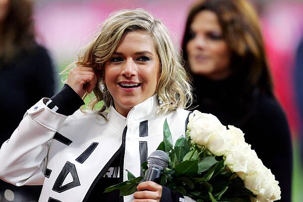 Aufnahme aus 2004: In den frühen 2000er Jahren zählte Jeanette Biedermann zu den erfolgreichsten Popstars Deutschlands. Aufnahme aus 2004: In den frühen 2000er Jahren zählte Jeanette Biedermann zu den erfolgreichsten Popstars Deutschlands.