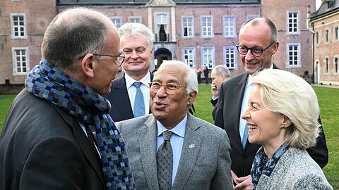 Als Experte geladen: Der ehemalige italienische Ministerpr&auml;sident Enrico Letta (l) hat 2024 einen Bericht zur Zukunft des europ&auml;ischen Binnenmarkts erarbeitet.