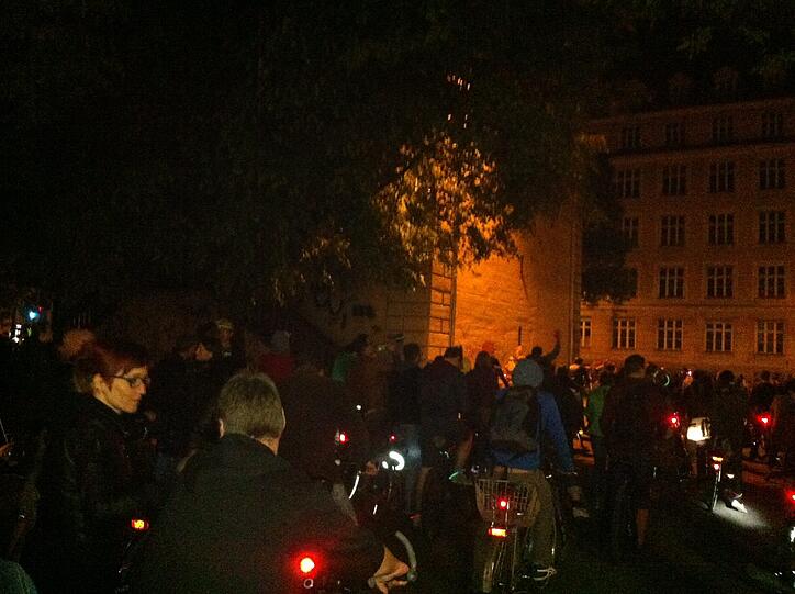 Ein funktionsfähiges Fahrradlicht war Teilnahmebedingung.