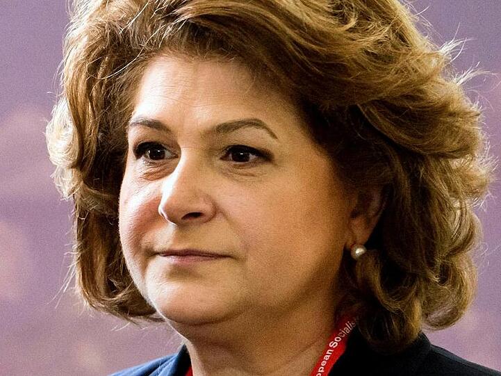 Die ehemalige Ministerin für EU-Fonds, Rovana Plumb, soll in der neuen EU-Kommission für das Ressort Verkehr zuständig sein.