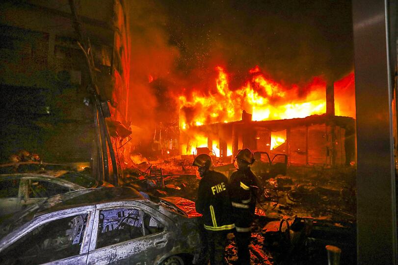 Bei dem Großbrand wurden mehrere Dutzend Menschen getötet.