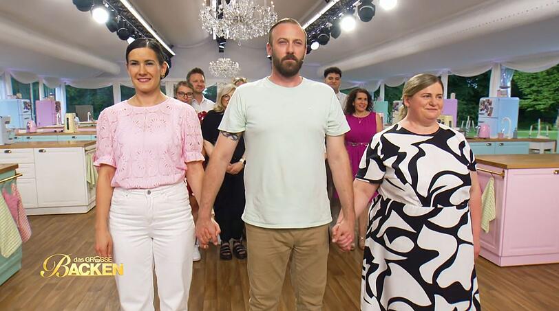 Bianca Valenta (links), Oxana Lass und Andre Legenhausen treten im Finale von "Das große Backen" gegeneinander an. Bianca Valenta (links), Oxana Lass und Andre Legenhausen treten im Finale von "Das große Backen" gegeneinander an.