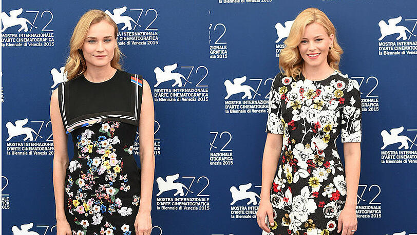 Diane Kruger (li.) und Elisabeth Banks setzten auf den Blümchen-Look Diane Kruger (li.) und Elisabeth Banks setzten auf den Blümchen-Look