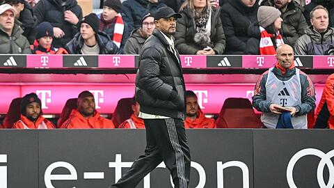 Vincent Kompany wird bei einem Neuer-Einsatz kein Risiko eingehen. (Archivbild) Vincent Kompany wird bei einem Neuer-Einsatz kein Risiko eingehen. (Archivbild)