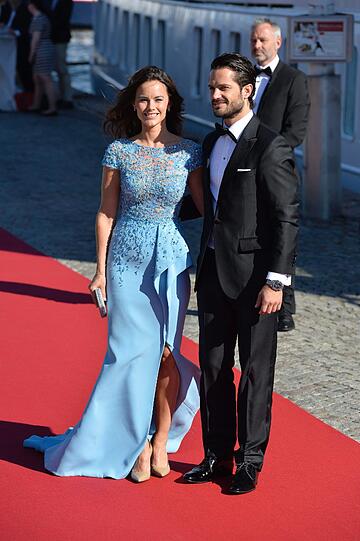 Carl Philip und Sofia auf dem Weg zum Polterabend.
