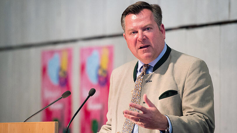 Josef Schmid über die Wiesn-Wirte.