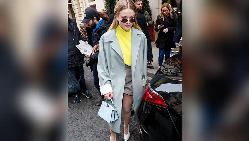 Ava Phillippe liegt mit ihrem Fendi-Look absolut im Trend. Ava Phillippe liegt mit ihrem Fendi-Look absolut im Trend.