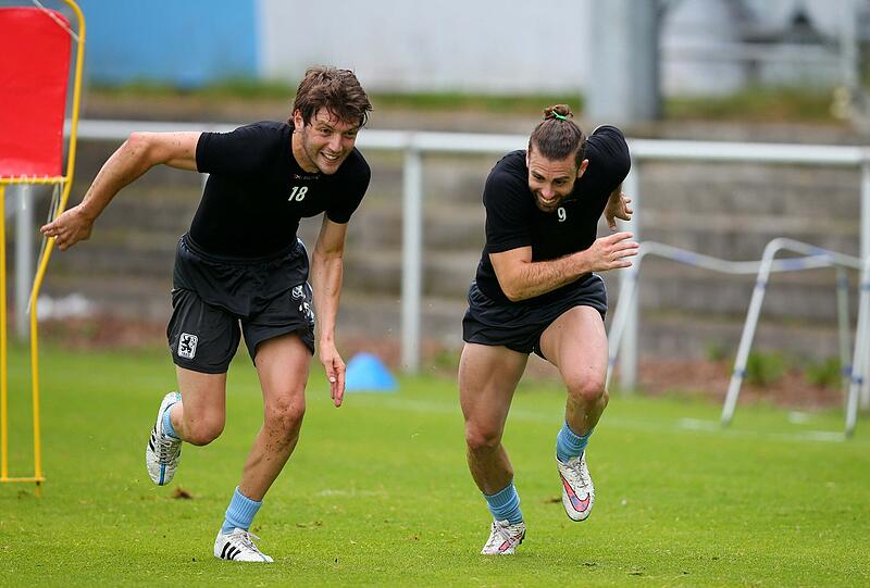 Trainingsspaß bei Ilie Sanchez und Rodri. Hier sind die Bilder vom Einzeltraining mit den aussortieren Spaniern an der Grünwalder Straße.