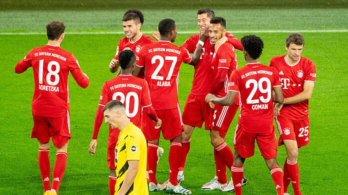 Feiert der FC Bayern wie zuletzt so häufig in der Allianz Arena ein Schützenfest gegen den BVB? Am Samstag könnten die Münchner mit einem Sieg die zehnte Meisterschaft in Folge perfekt machen. (Archivbild, März 2021)