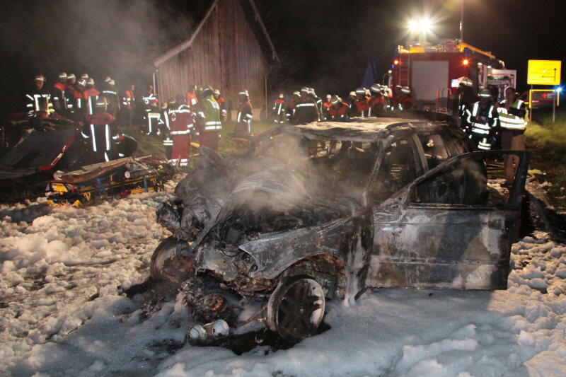Auffahrunfall zwischen Gangkofen und Frontenhausen.