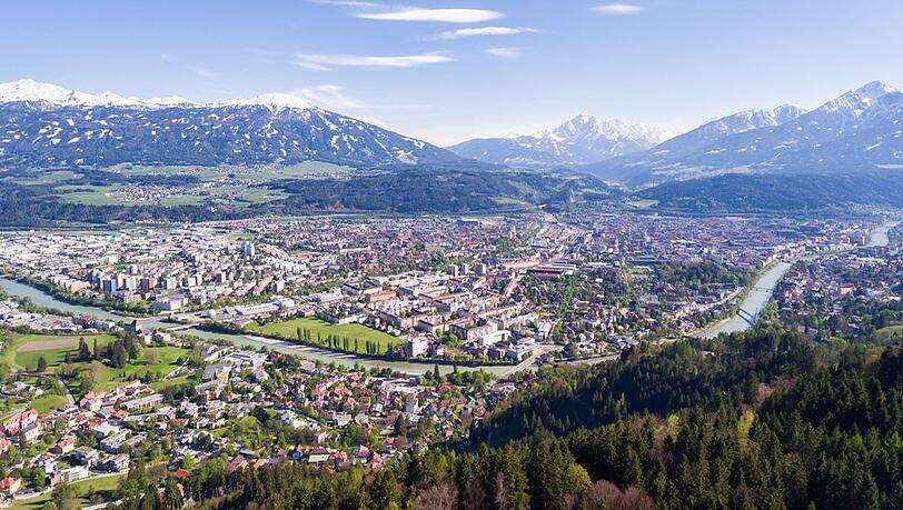 Die Sommerfahrverbote gelten unter anderem im Gro&szlig;raum Innsbruck.
