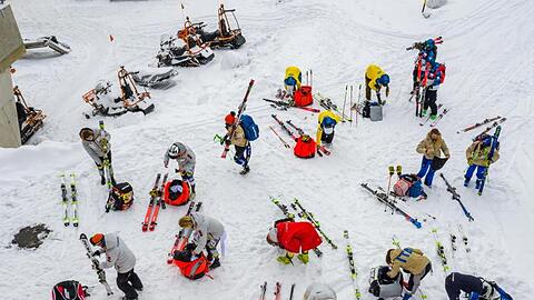 Die alpinen Ski-Asse haben den Auftakt in Sölden bereits gemeistert und stehen vor dem zweiten Wochenende in Levi.