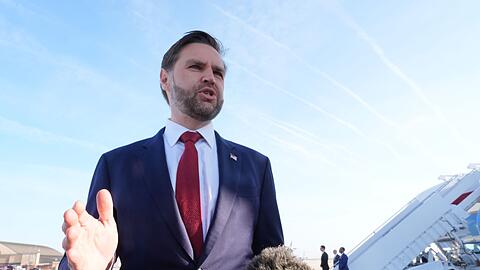 Vance richtet vor seinem Abflug nach Pakistan eine Warnung an den Iran.