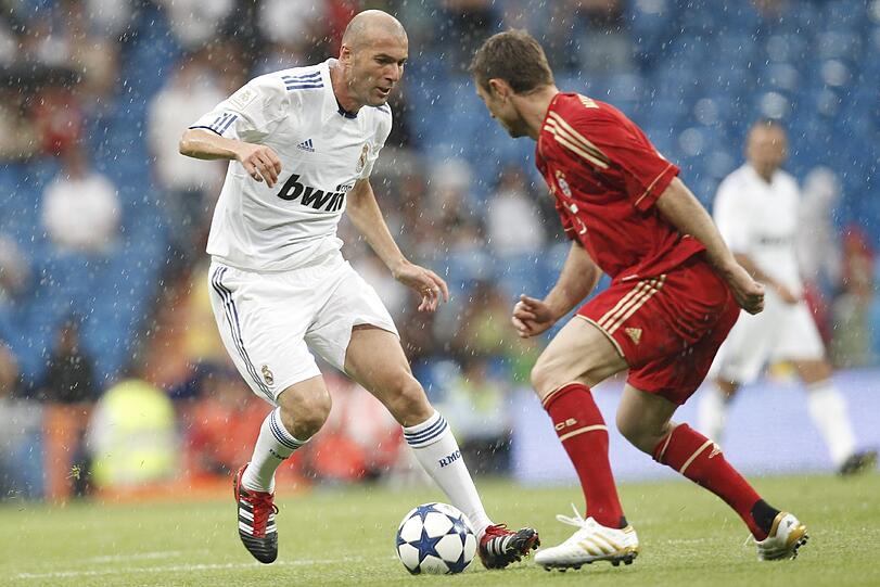 ... der französischen Fußball-Legende Zinedine Zidane.