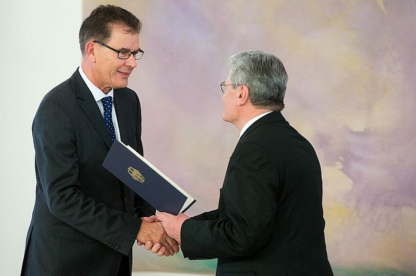 Auch Bundesentwicklungsminister Gerd Müller (CSU) wurde von den Befragten mit der Note 2,9 bewertet.