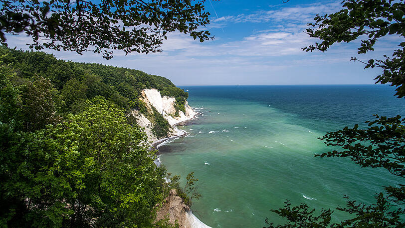 Ein Hauch von Ärmelkanal: Die Kreidefelsformation Königsstuhl auf Rügen.